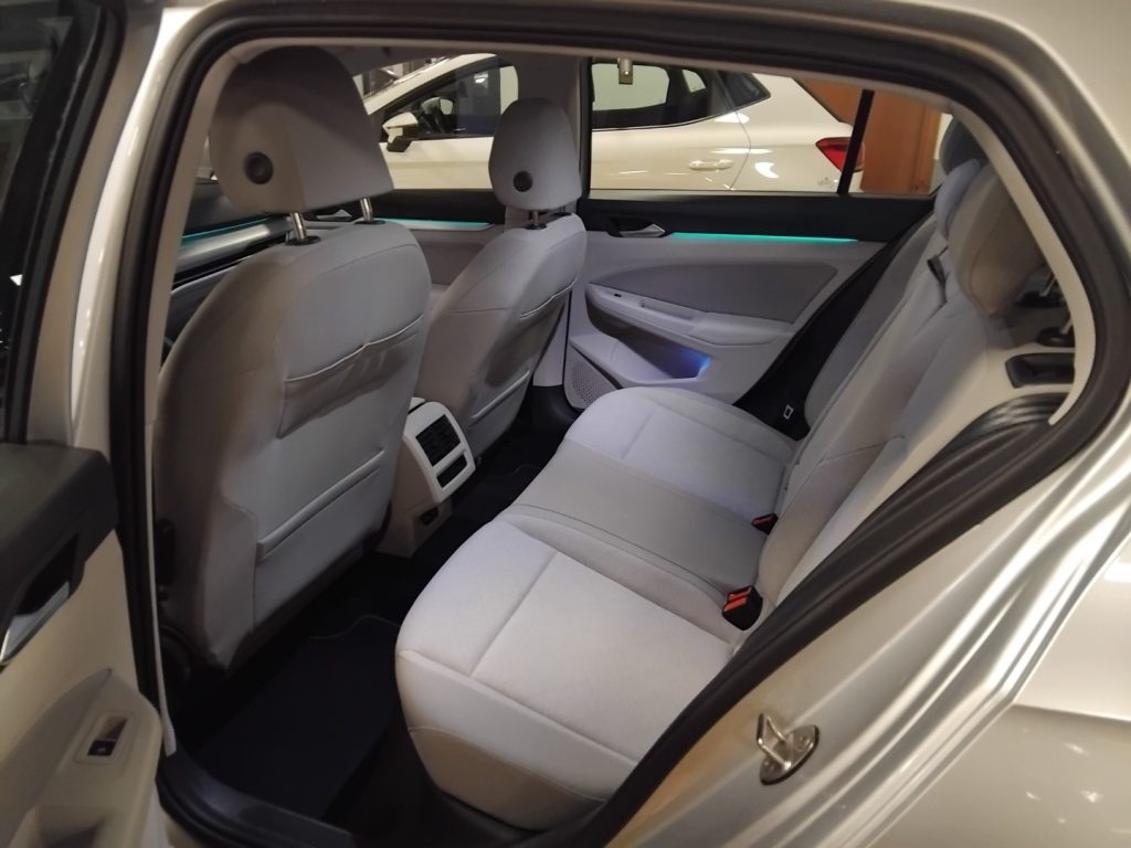 VOLKSWAGEN Golf 1.0 eTSI EVO Life DSG 17 MHEV - 6