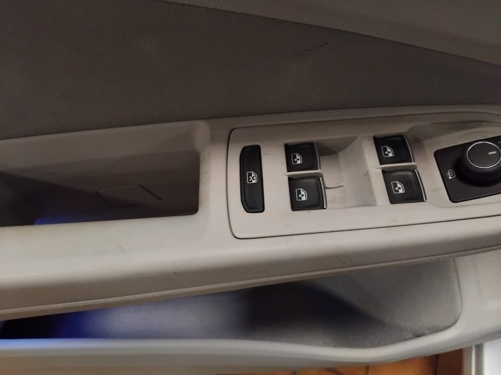 VOLKSWAGEN Golf 1.0 eTSI EVO Life DSG 17 MHEV - 15