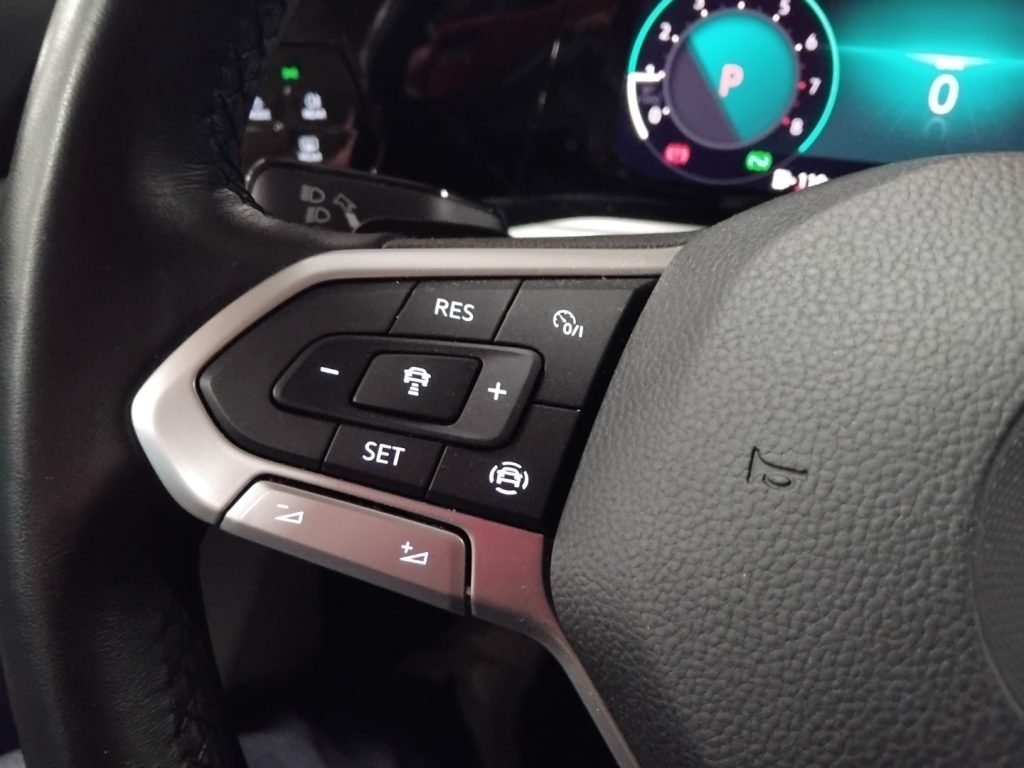 VOLKSWAGEN Golf 1.0 eTSI EVO Life DSG 17 MHEV - 20