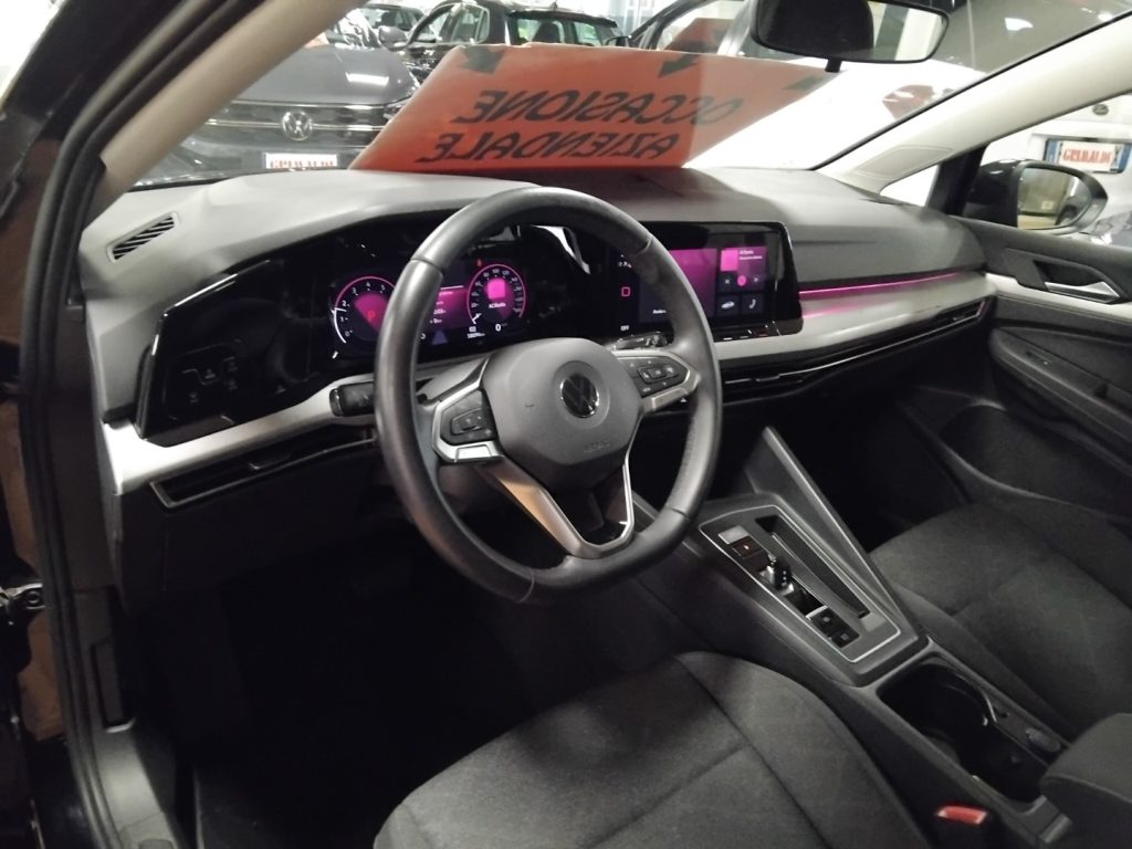 VOLKSWAGEN Golf 1.0 eTSI EVO Life DSG 17 MHEV - 13