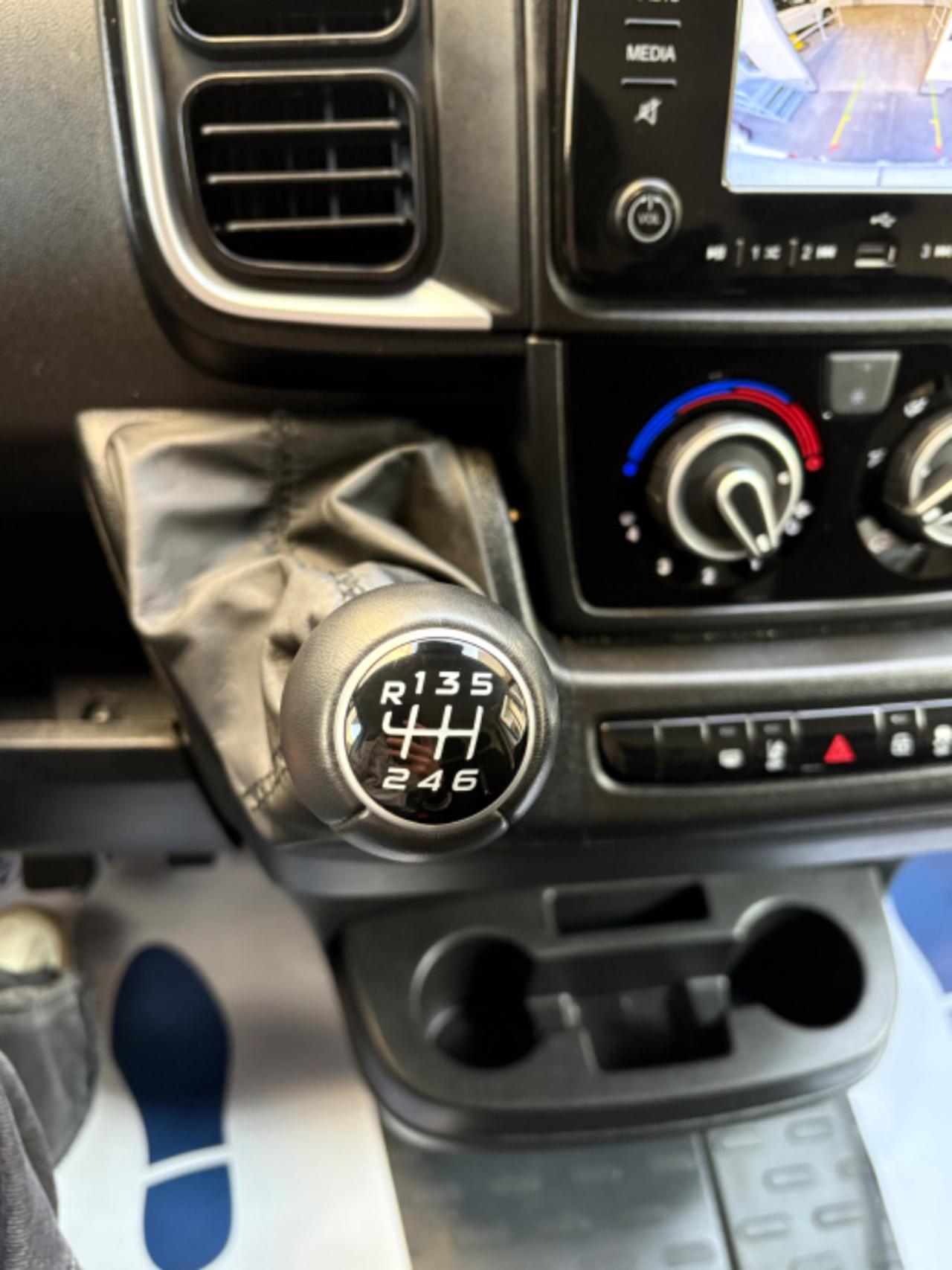 PEUGEOT Boxer 33 2.2 BlueHDi 140 S&S PM-TM Furgone + IVA - 15