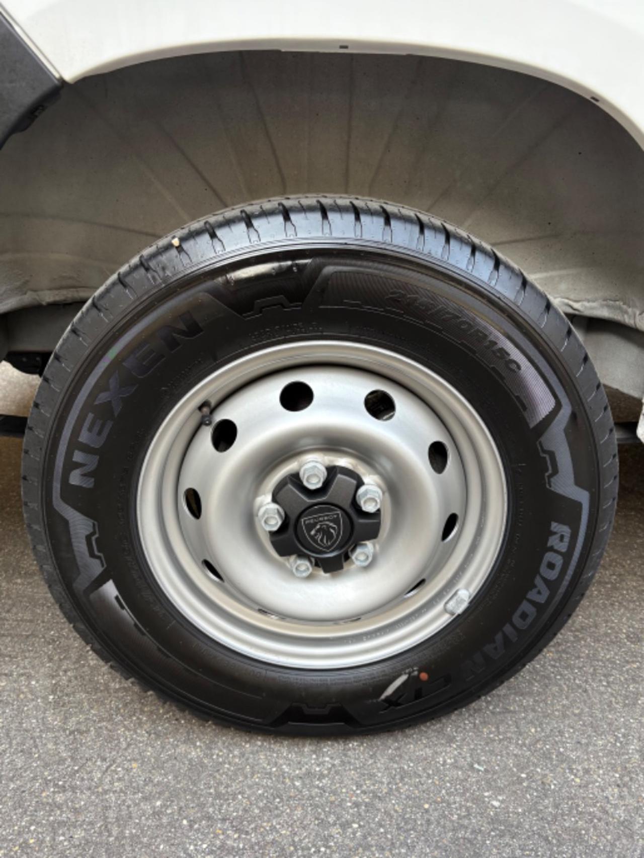 PEUGEOT Boxer 33 2.2 BlueHDi 140 S&S PM-TM Furgone + IVA - 21