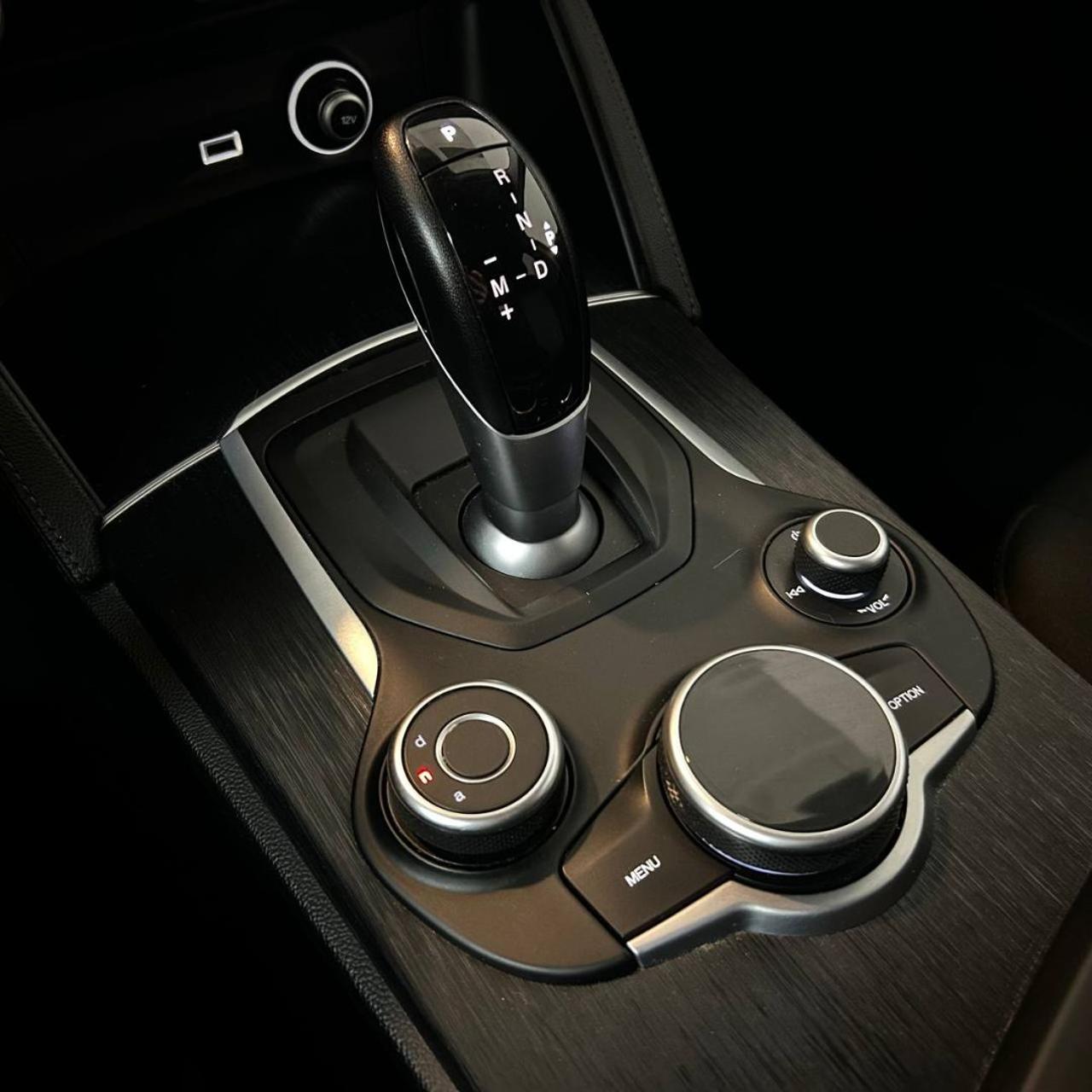 ALFA ROMEO Stelvio 2.2 Turbodiesel 160 CV AT8 RWD Business - 26