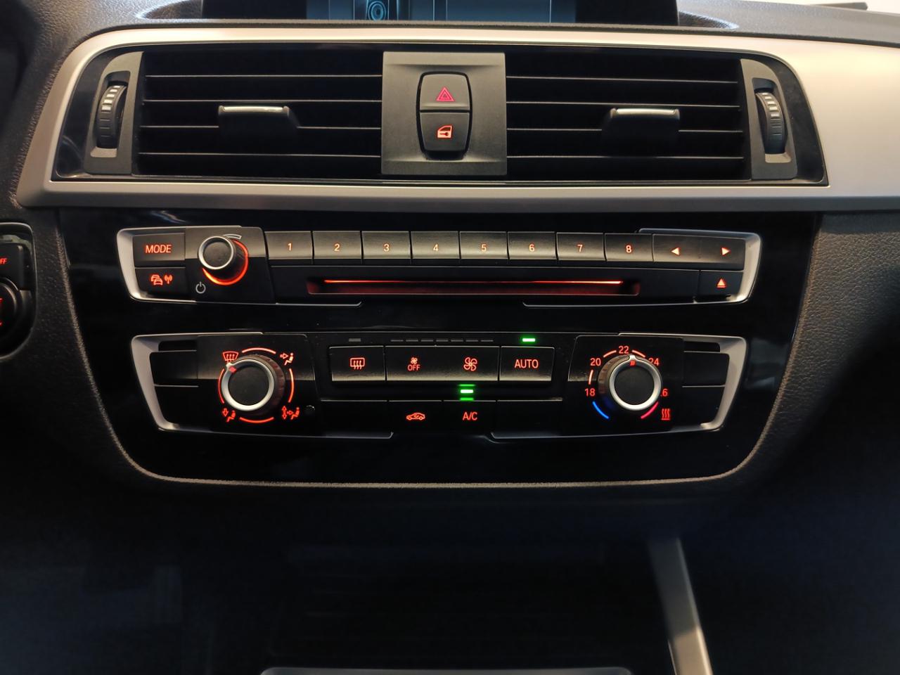 BMW 118 d 5p. Sport - 14