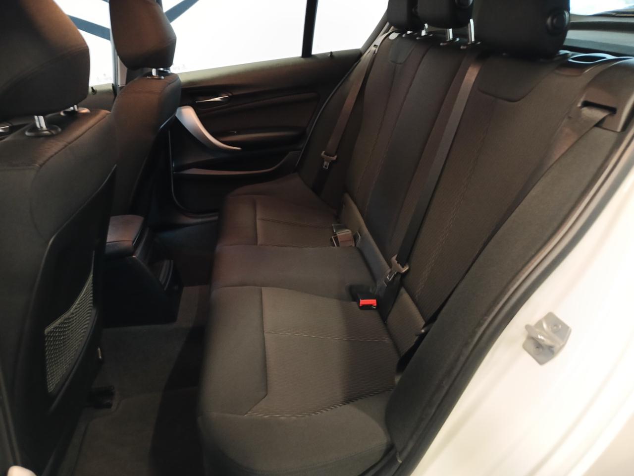 BMW 118 d 5p. Sport - 9