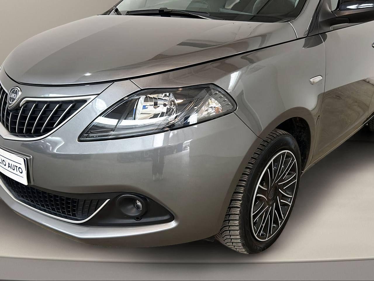 LANCIA Ypsilon 1.0 FireFly 5 porte S&S Hybrid Ecochic Gold - 27