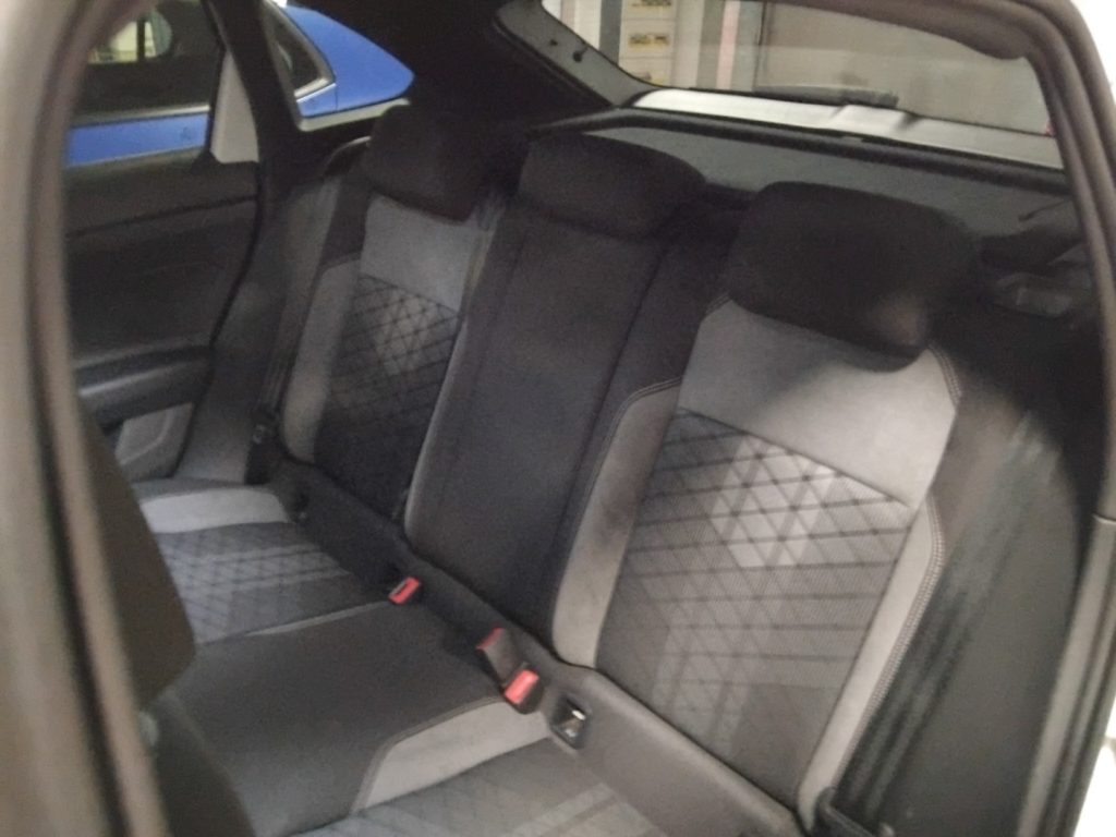 VOLKSWAGEN Taigo 1.0 TSI R-LINE 110 CV Life - 8