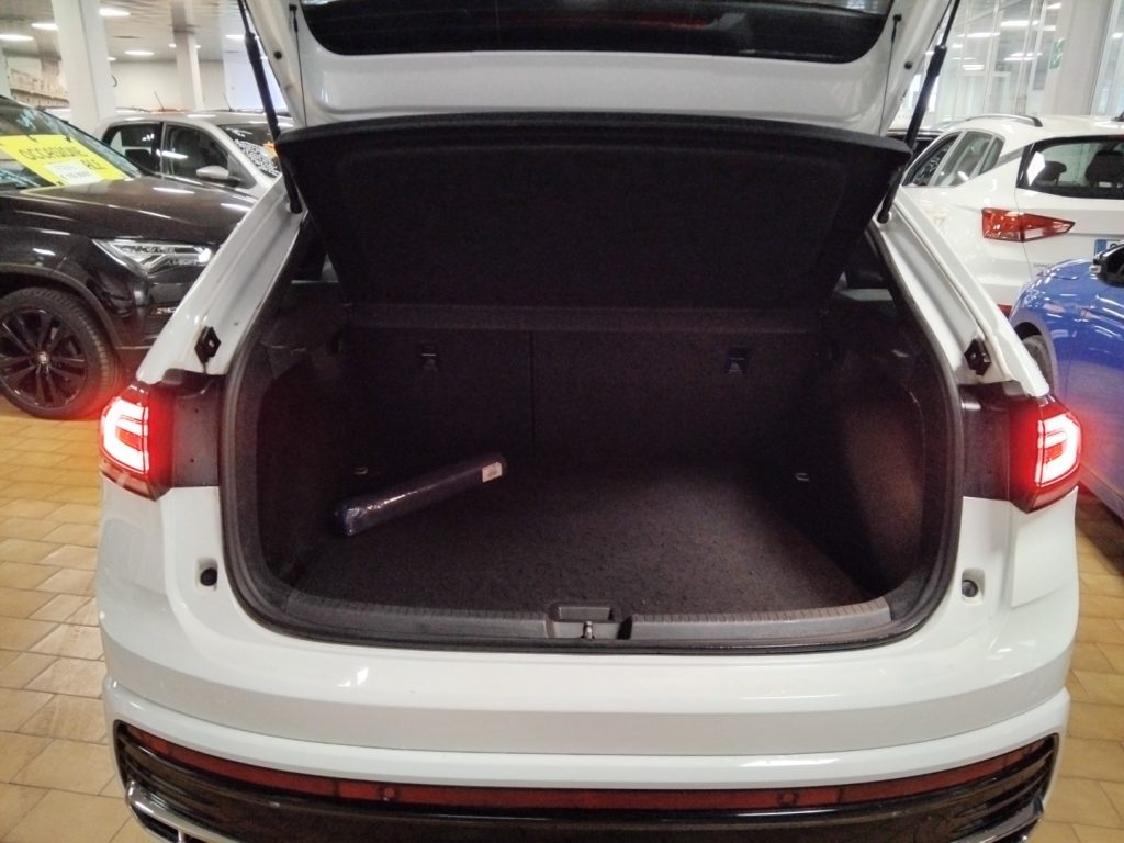 VOLKSWAGEN Taigo 1.0 TSI R-LINE 110 CV Life - 9