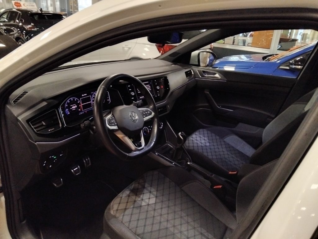 VOLKSWAGEN Taigo 1.0 TSI R-LINE 110 CV Life - 14