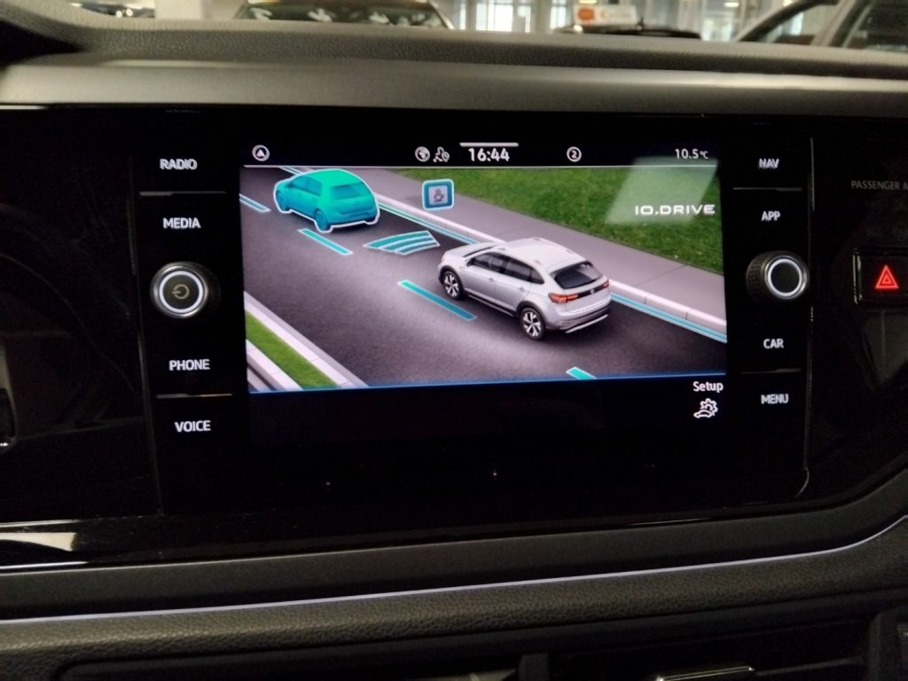 VOLKSWAGEN Taigo 1.0 TSI R-LINE 110 CV Life - 17