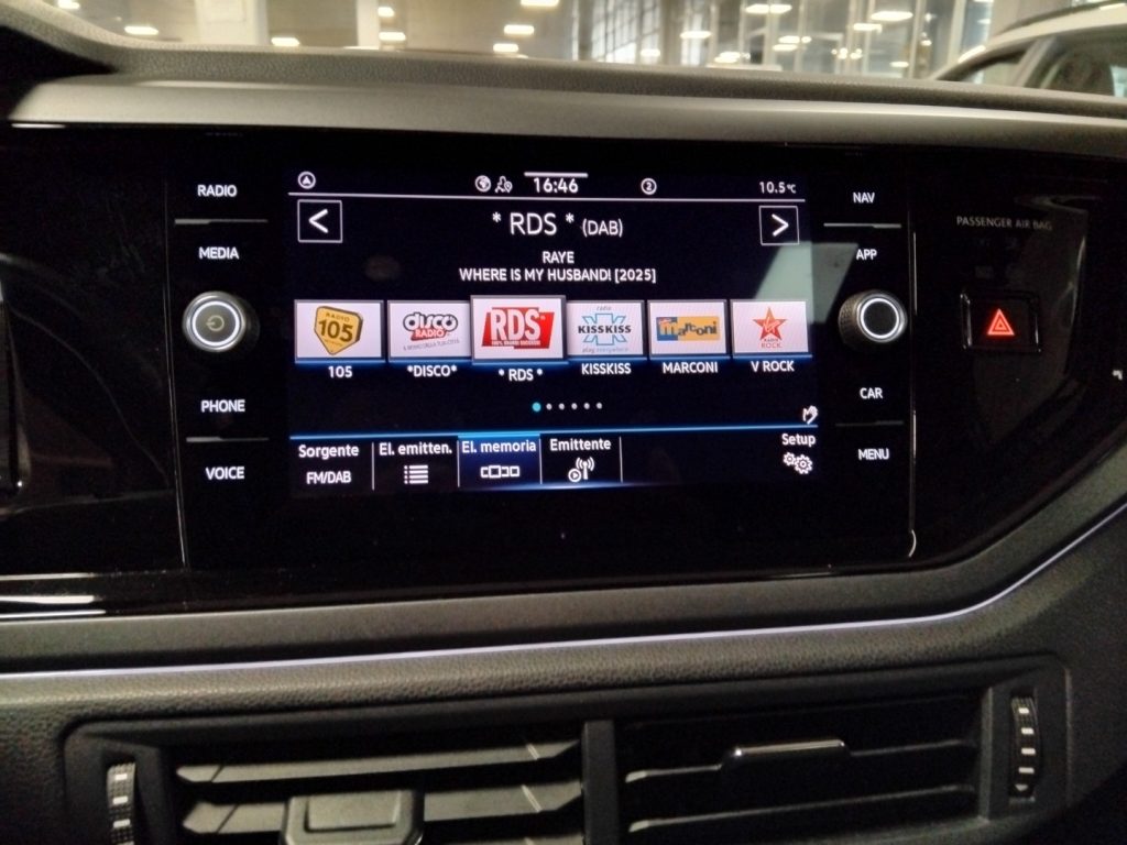 VOLKSWAGEN Taigo 1.0 TSI R-LINE 110 CV Life - 26