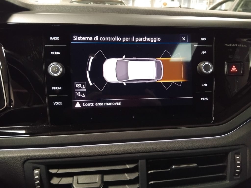 VOLKSWAGEN Taigo 1.0 TSI R-LINE 110 CV Life - 27