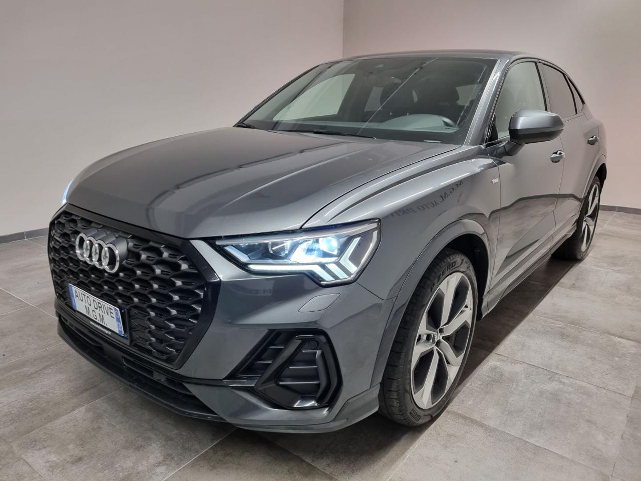 AUDI Q3 SPB 45 TFSI quattro S tronic S line edition - 30