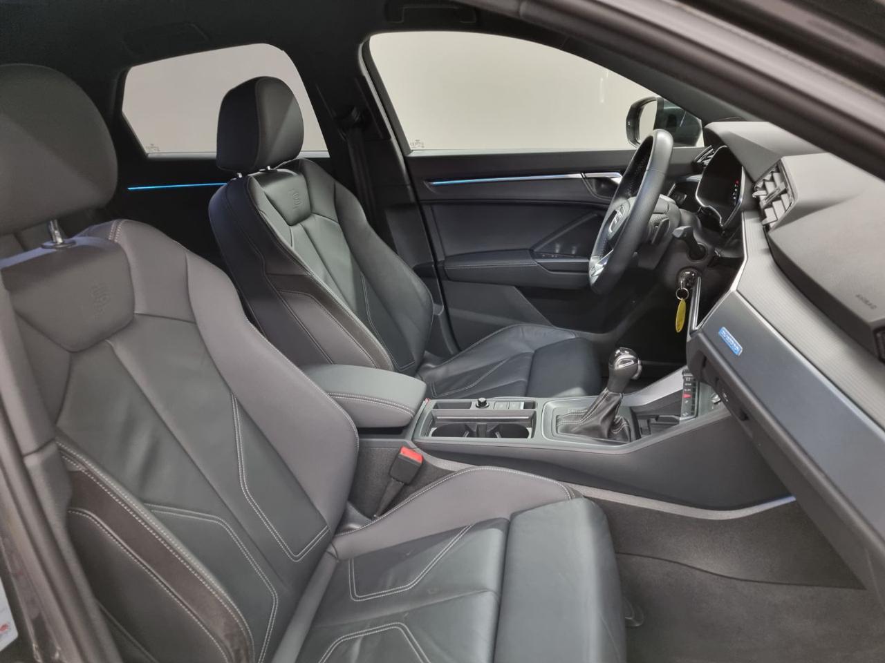 AUDI Q3 SPB 45 TFSI quattro S tronic S line edition - 25