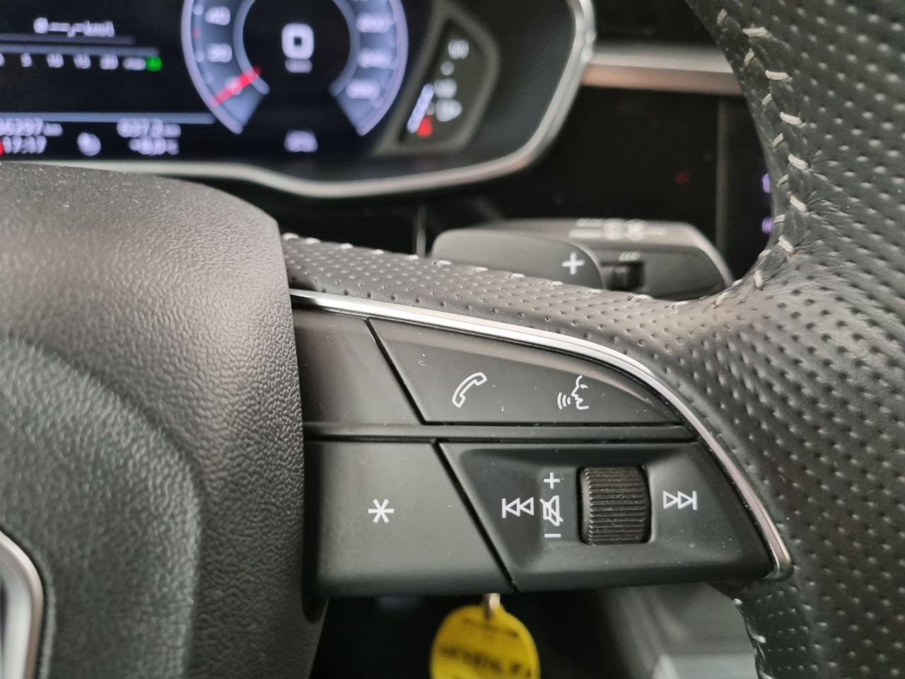 AUDI Q3 SPB 45 TFSI quattro S tronic S line edition - 26