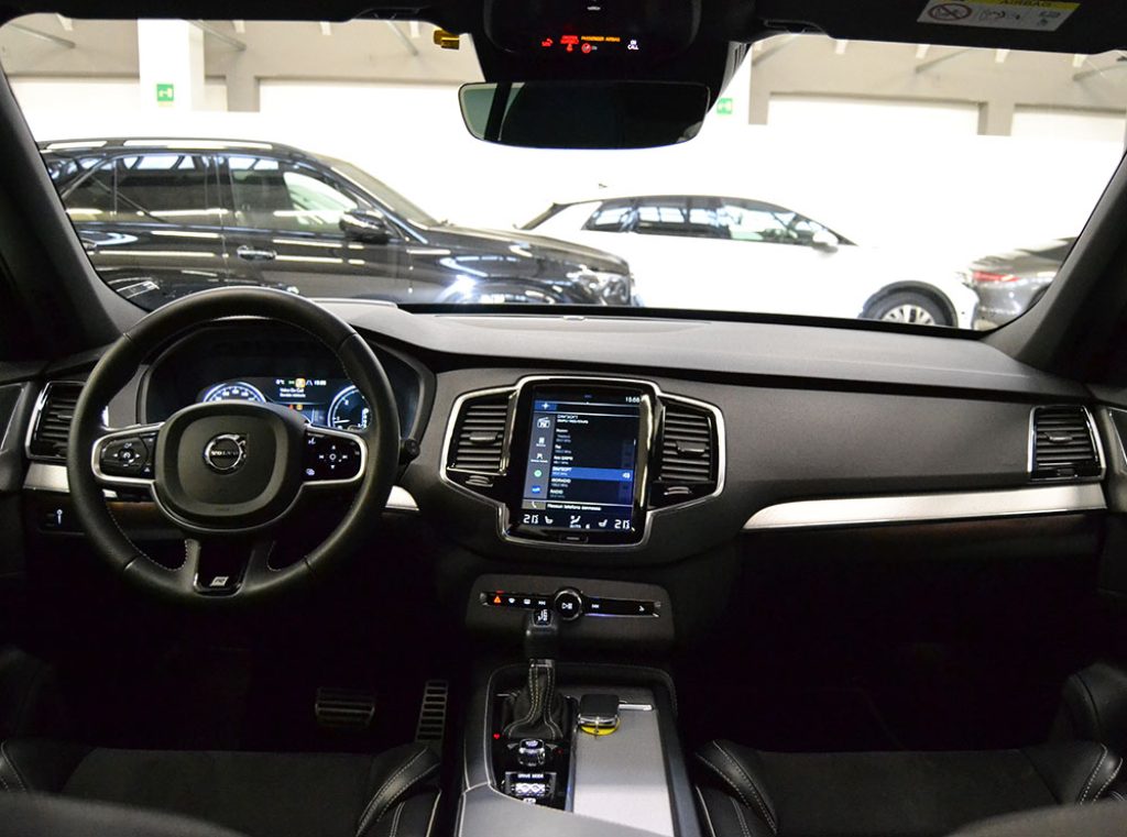 VOLVO XC90 D5 AWD Geartronic 7 posti R-design Km 40.000 ** - 8