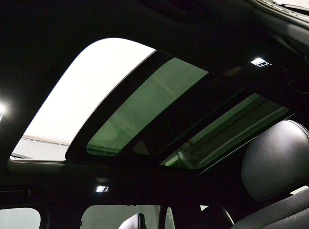 VOLVO XC90 D5 AWD Geartronic 7 posti R-design Km 40.000 ** - 19