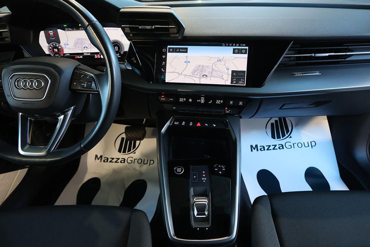 AUDI A3 30 TFSI Sedan S-Tronic Business Advanced - 34