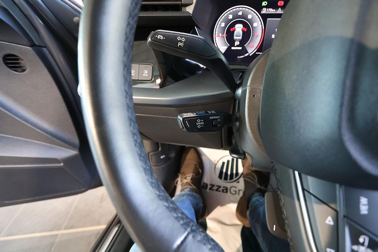 AUDI A3 30 TFSI Sedan S-Tronic Business Advanced - 22