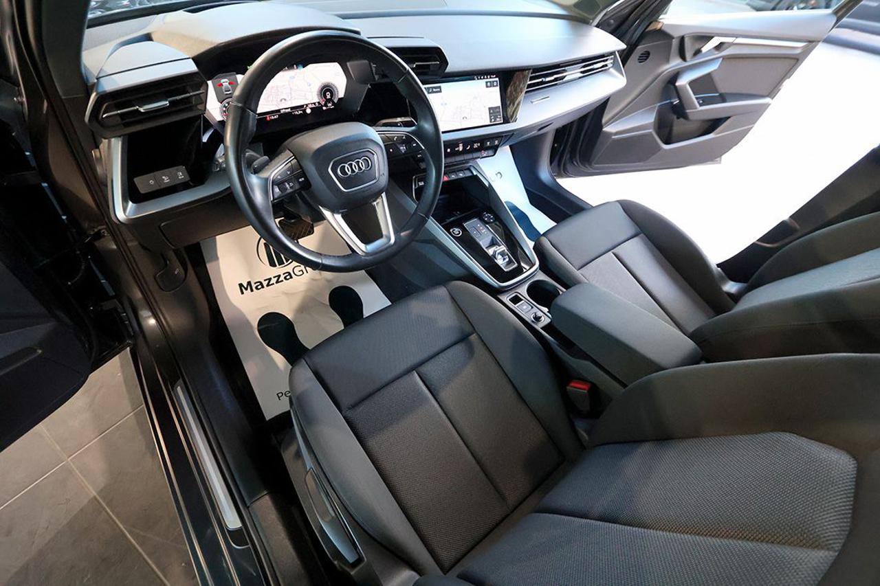 AUDI A3 30 TFSI Sedan S-Tronic Business Advanced - 13