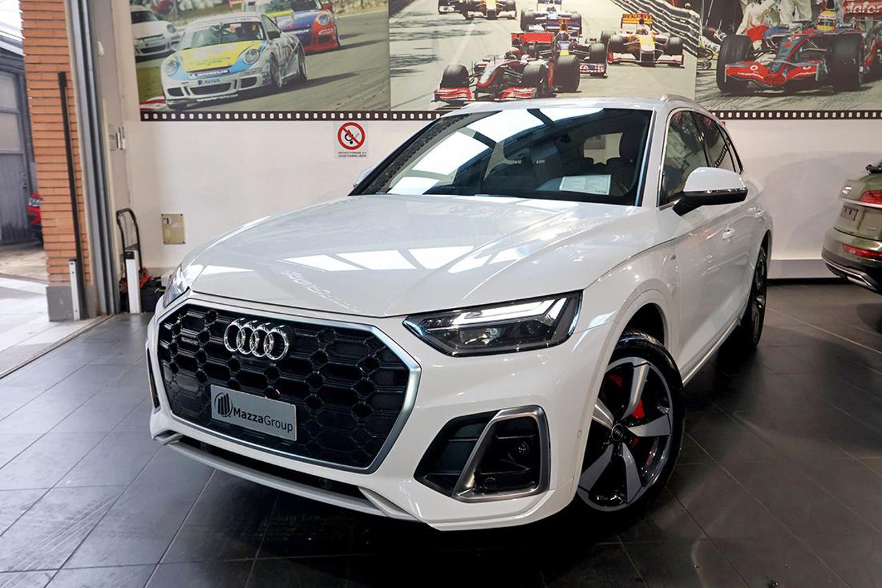 AUDI Q5 40 TDI Quattro S-Tronic S-Line Plus - 7