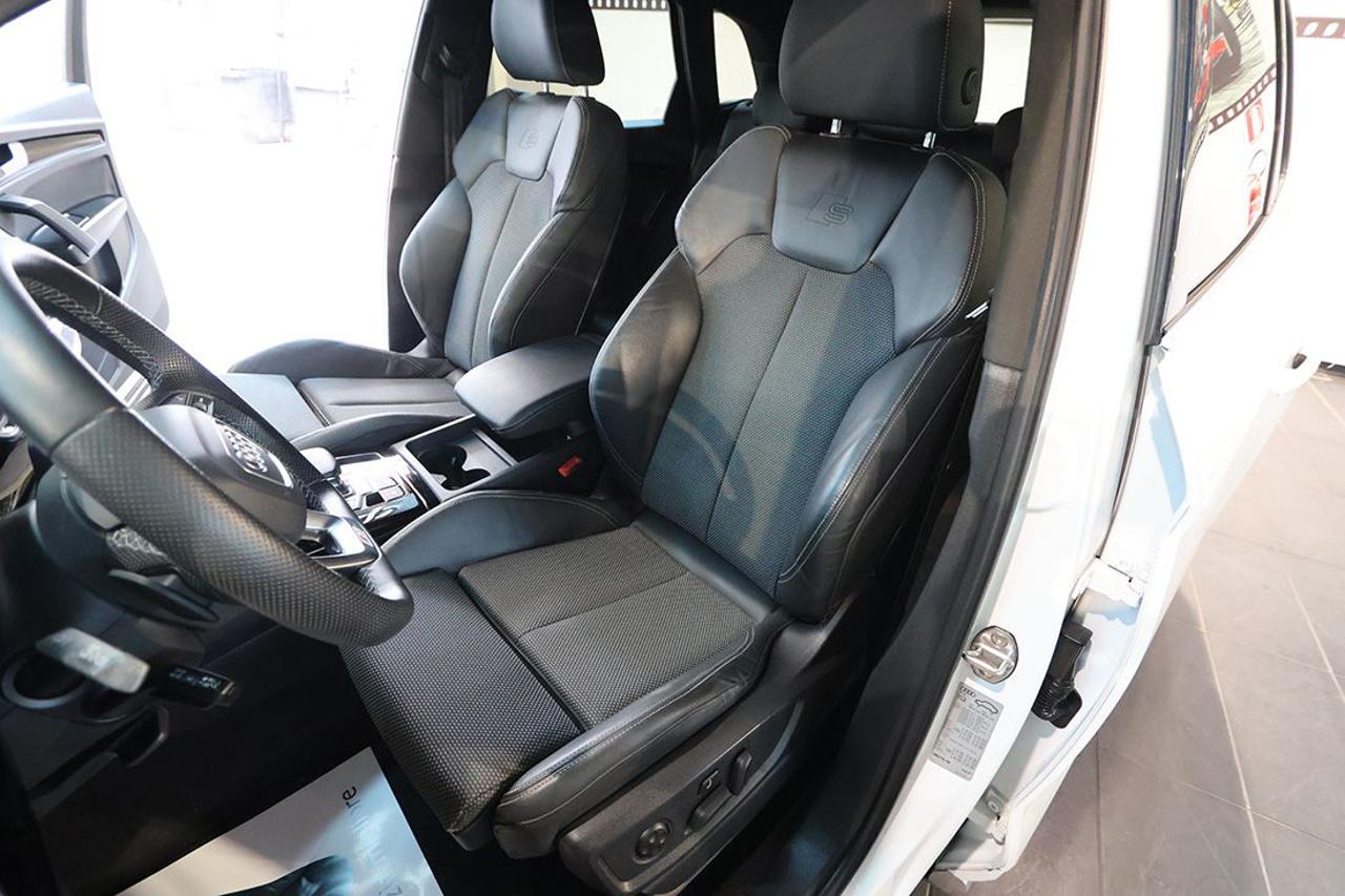 AUDI Q5 40 TDI Quattro S-Tronic S-Line Plus - 18