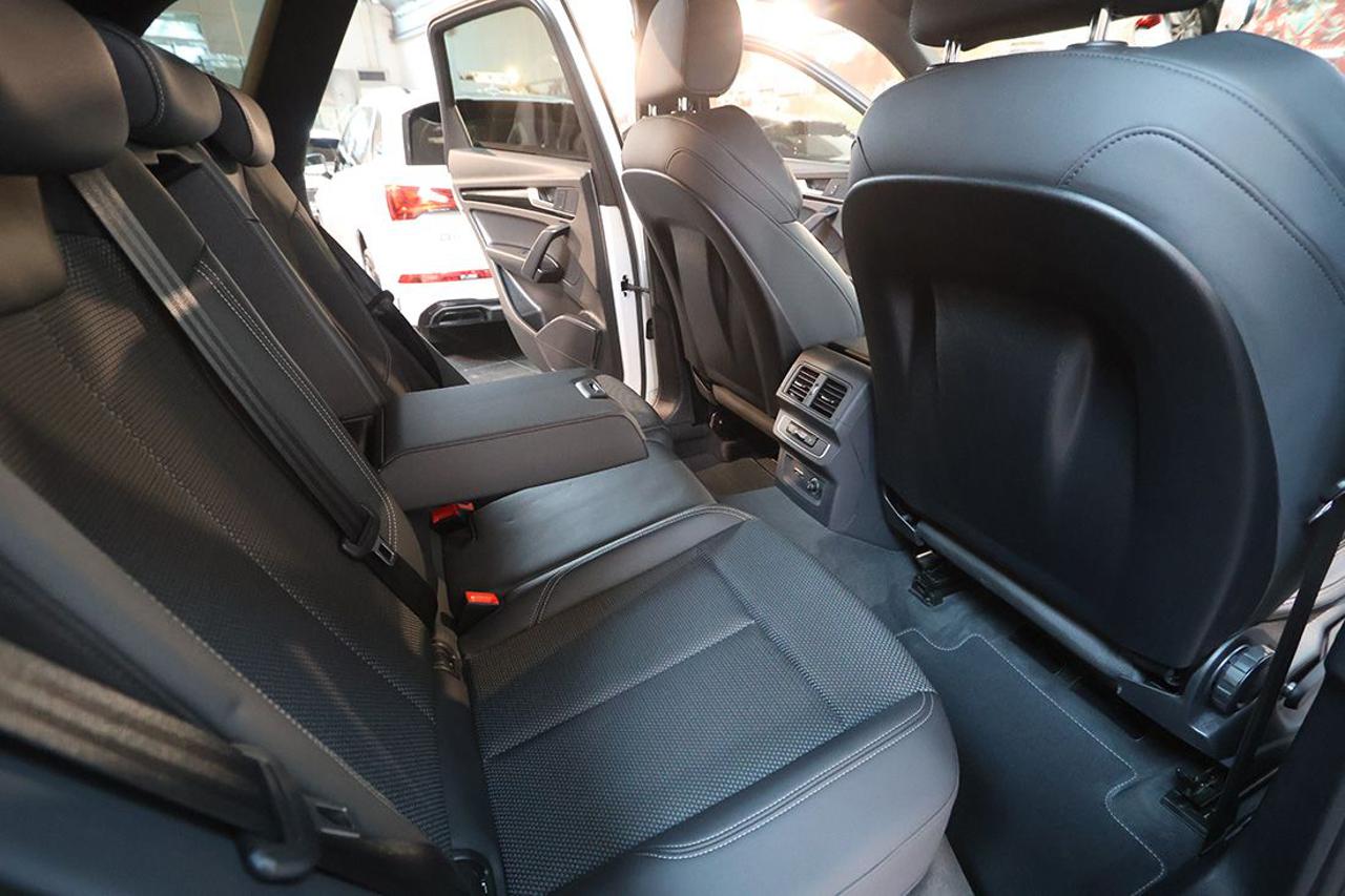 AUDI Q5 40 TDI Quattro S-Tronic S-Line Plus - 19