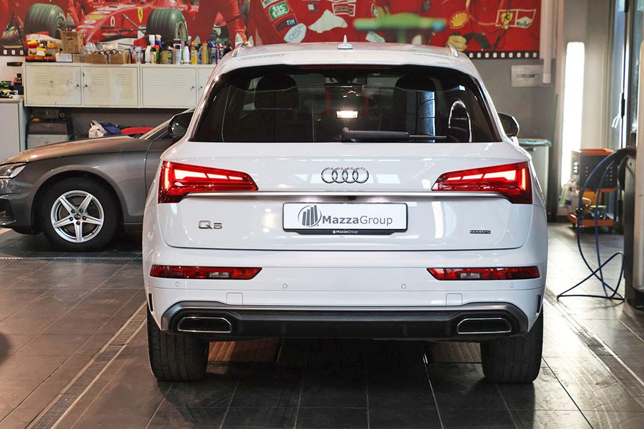 AUDI Q5 40 TDI Quattro S-Tronic S-Line Plus - 4