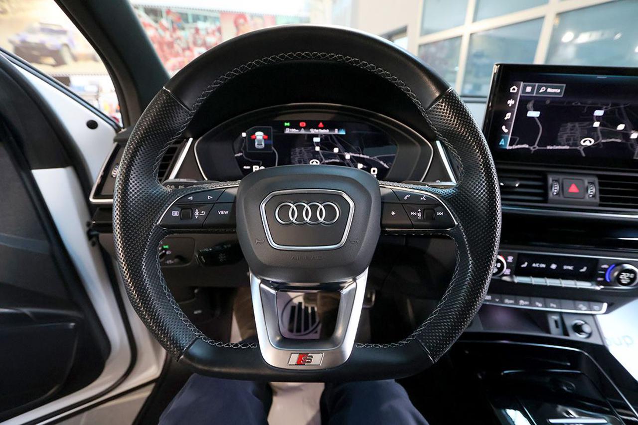AUDI Q5 40 TDI Quattro S-Tronic S-Line Plus - 21
