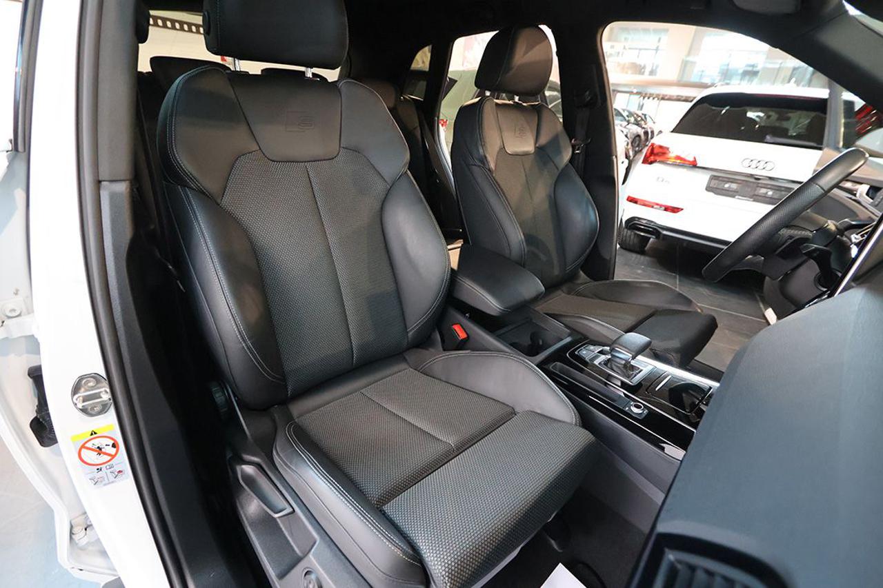 AUDI Q5 40 TDI Quattro S-Tronic S-Line Plus - 17