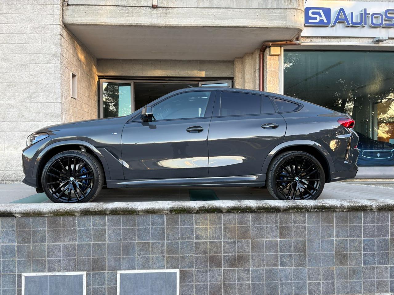 BMW X6 xDrive30d 48V Msport CERCHI DA 22. - 8