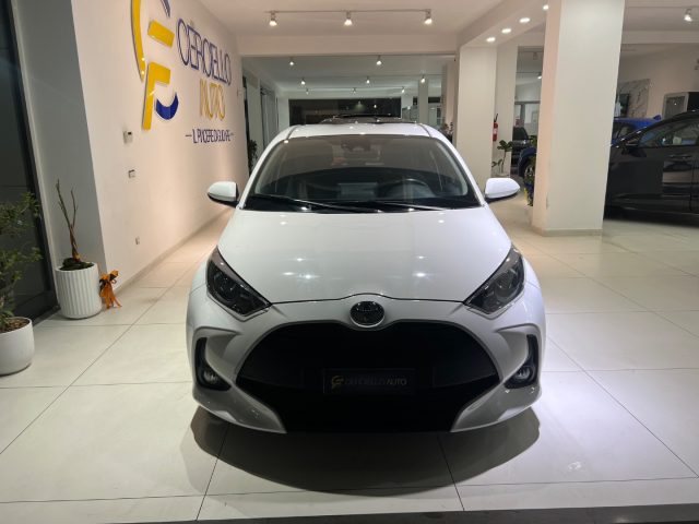 TOYOTA Yaris NERO metallizzato