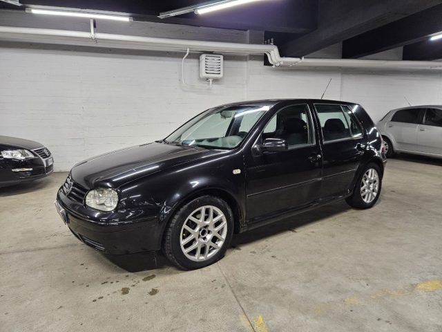 VOLKSWAGEN Golf Grigio scuro metallizzato