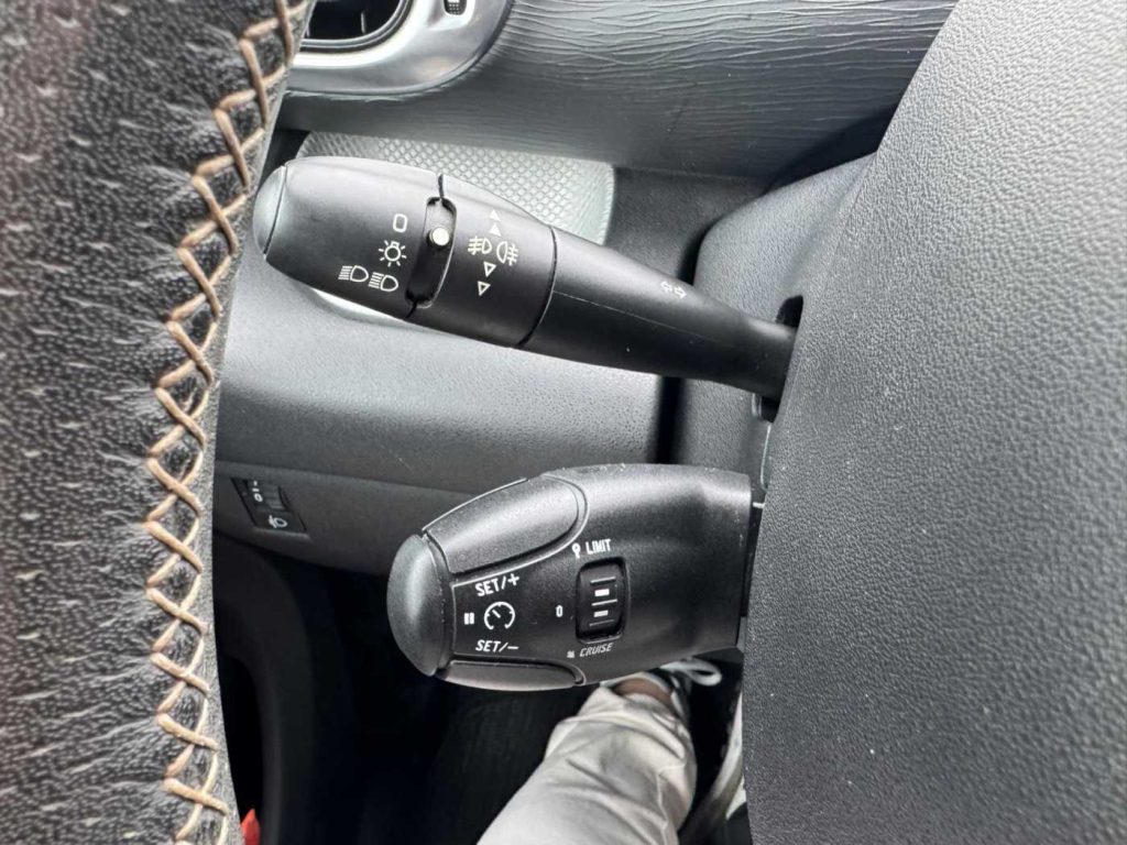 CITROEN C3 Picasso BlueHDi 100 Feel Edition - 17