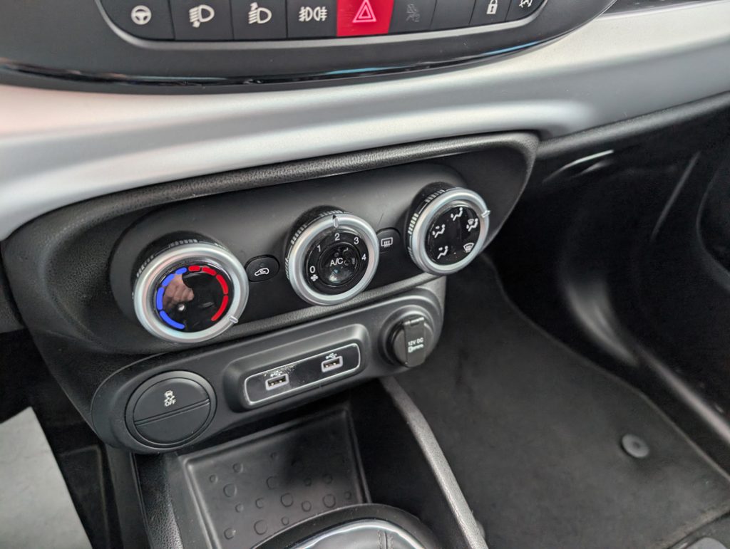 FIAT 500L 1.4 95 CV S&S Cross - OK NEOPATENTATI - 13