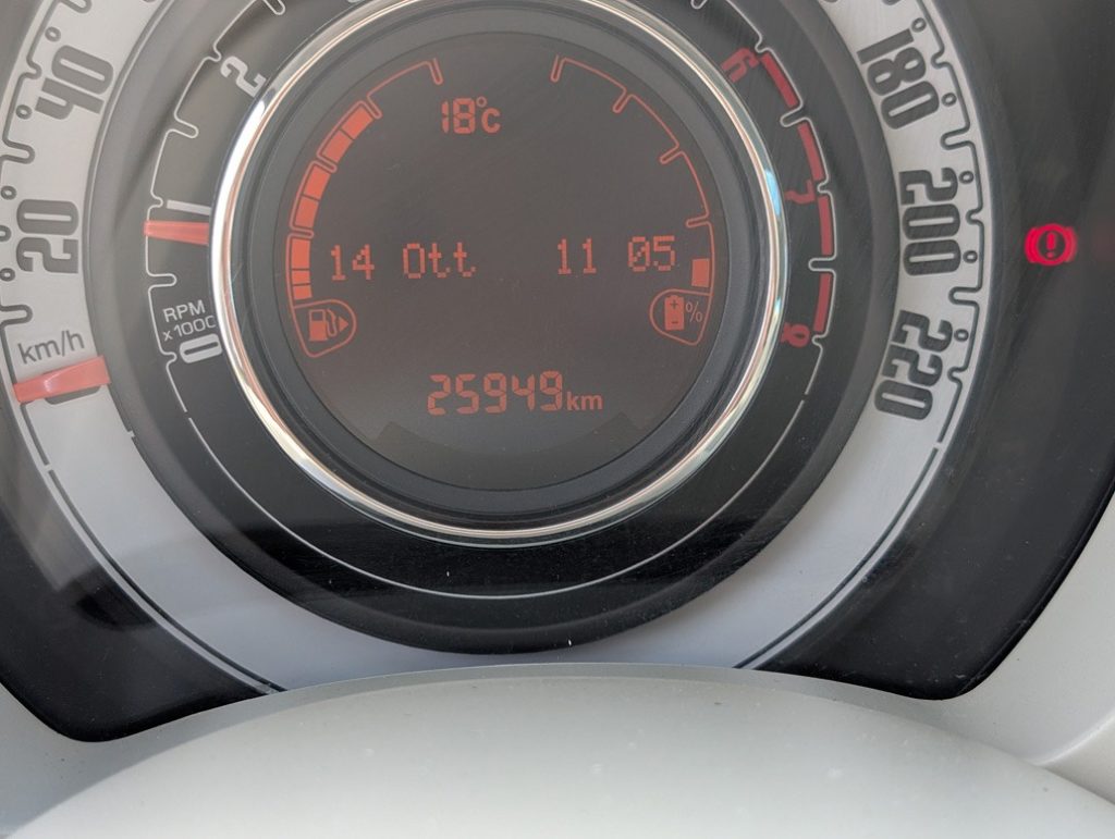 FIAT 500 1.0 Hybrid Dolcevita OK NEOPATENTATI - 12