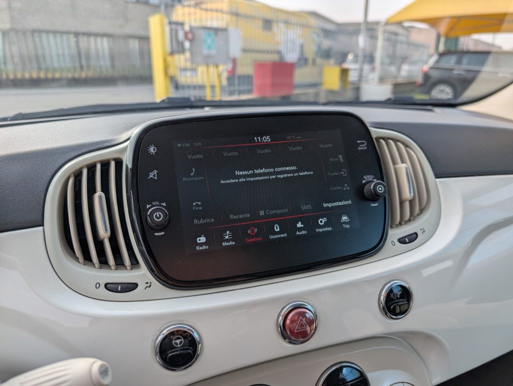 FIAT 500 1.0 Hybrid Dolcevita OK NEOPATENTATI - 16