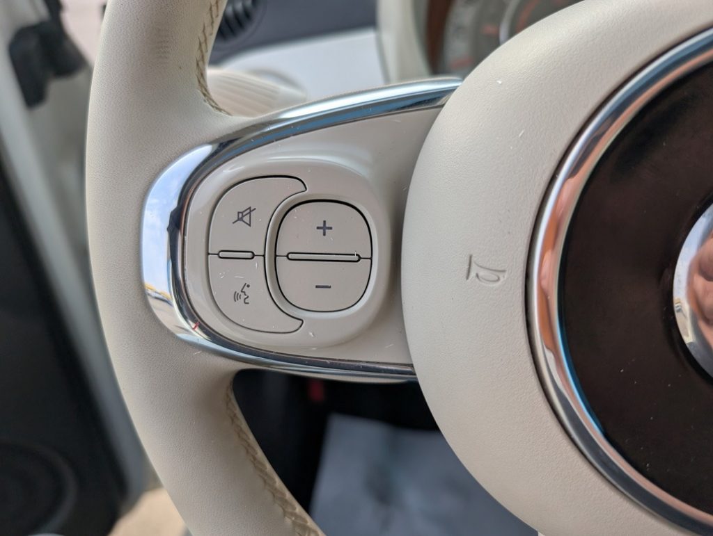 FIAT 500 1.0 Hybrid Dolcevita OK NEOPATENTATI - 29