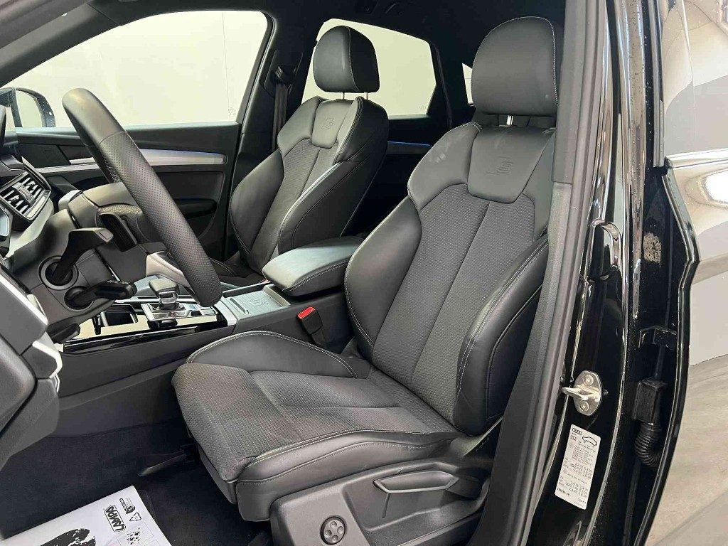 AUDI Q5 SPB 40 TDI quattro S tronic Identity Black - 6