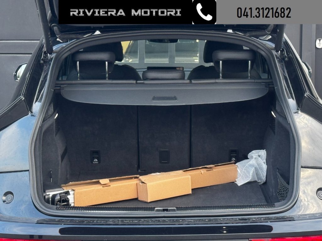 AUDI Q5 SPB 40 TDI quattro S tronic Identity Black - 10