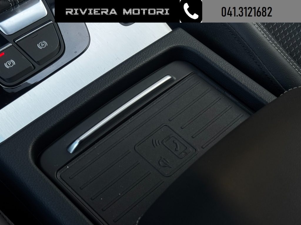 AUDI Q5 SPB 40 TDI quattro S tronic Identity Black - 16