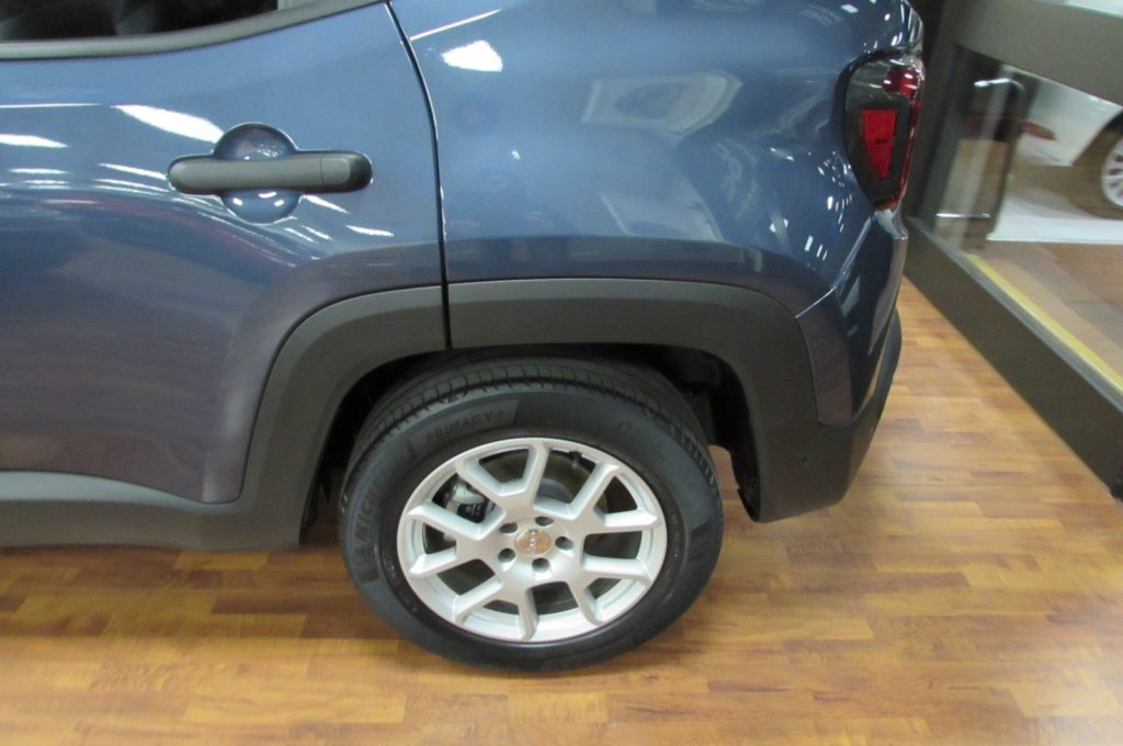 JEEP Renegade 1.5 Turbo T4 MHEV Summit - 5