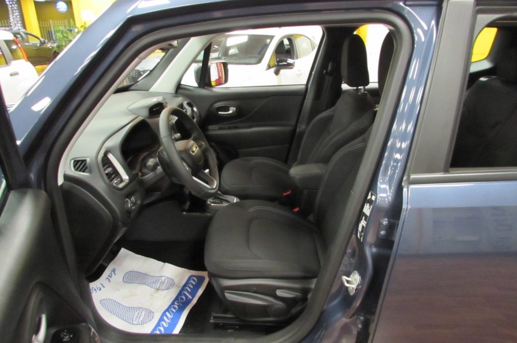 JEEP Renegade 1.5 Turbo T4 MHEV Summit - 6