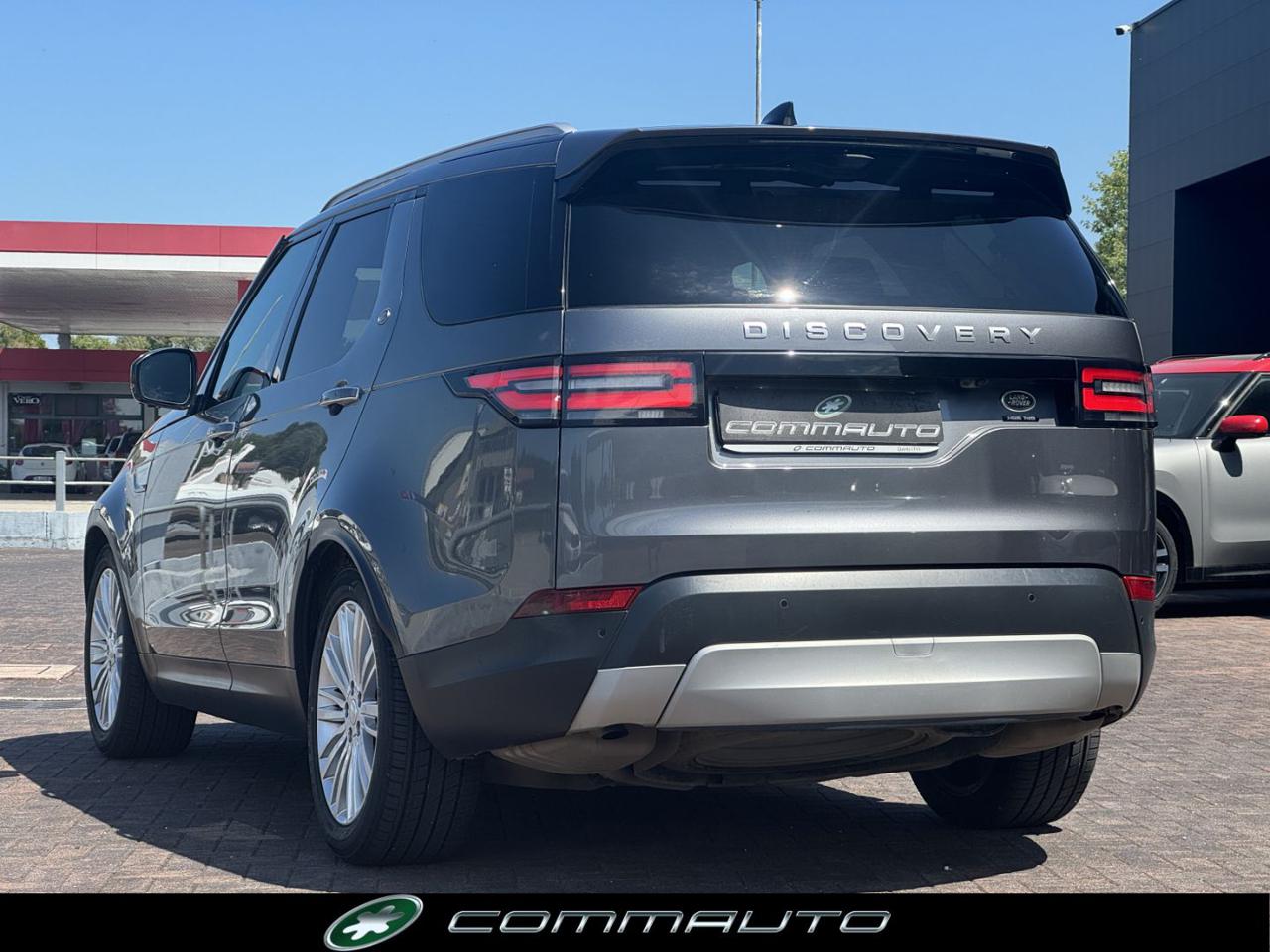 LAND ROVER Discovery 3.0 TD6 249 CV HSE 7p - 3