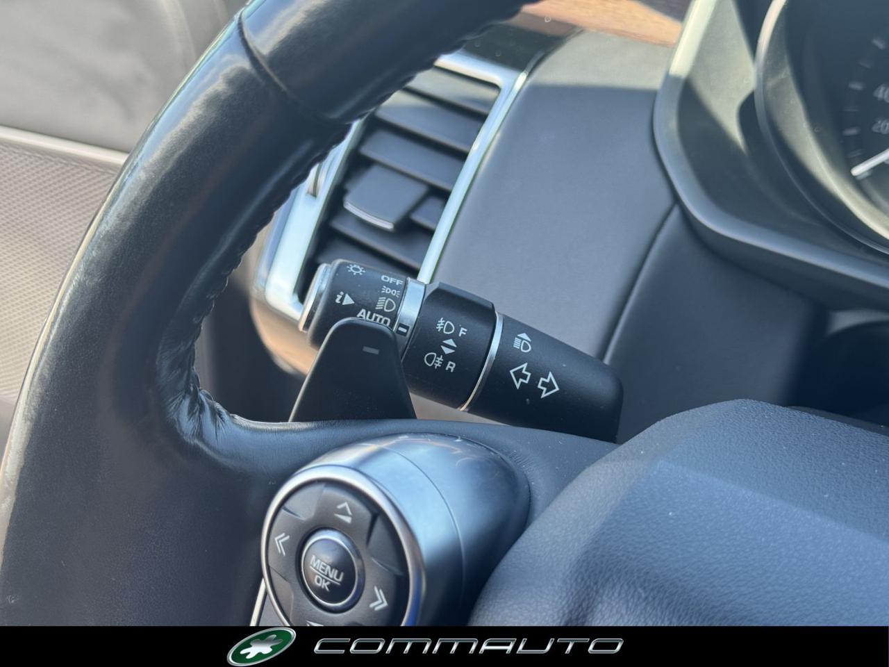 LAND ROVER Discovery 3.0 TD6 249 CV HSE 7p - 18