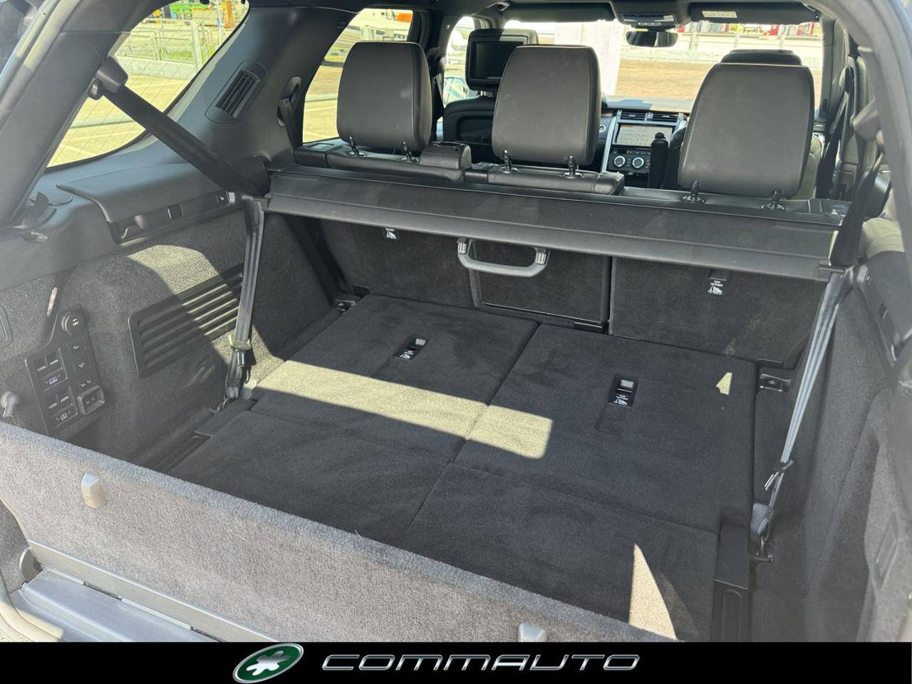 LAND ROVER Discovery 3.0 TD6 249 CV HSE 7p - 34