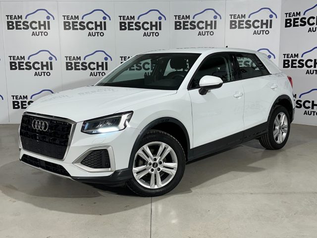 AUDI Q2 Bianco pastello
