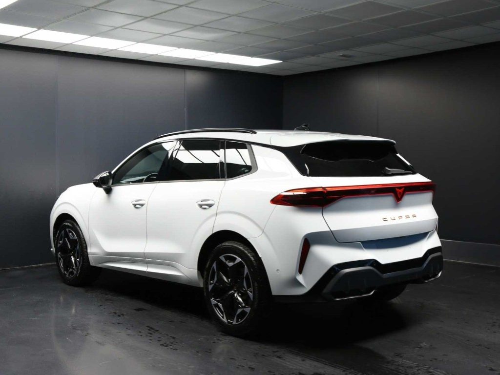 CUPRA Terramar 1.5 e-Hybrid DSG - 4