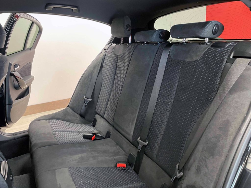 BMW 118 118i 5P M-SPORT - 29