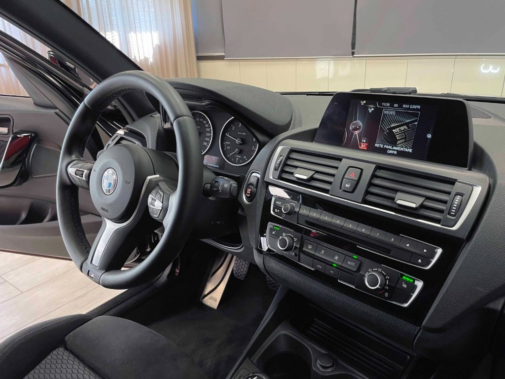 BMW 118 118i 5P M-SPORT - 47